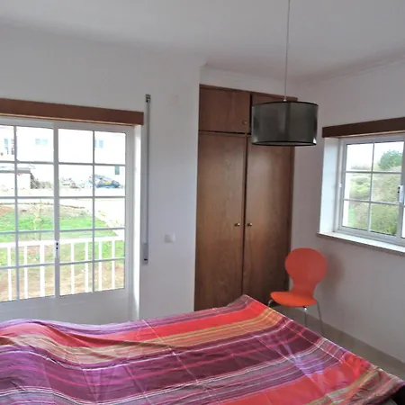 Oceanview Cliff Retreat 别墅